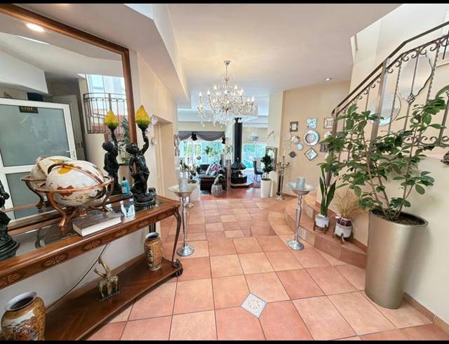 4 BEDROOM HOUSE FOR SALE IN DAINFERN GOLF ESTATE